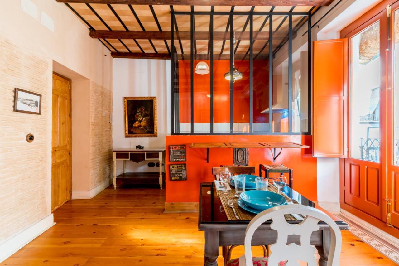 Alameda Suites Apartments Sevilla Bagian luar foto