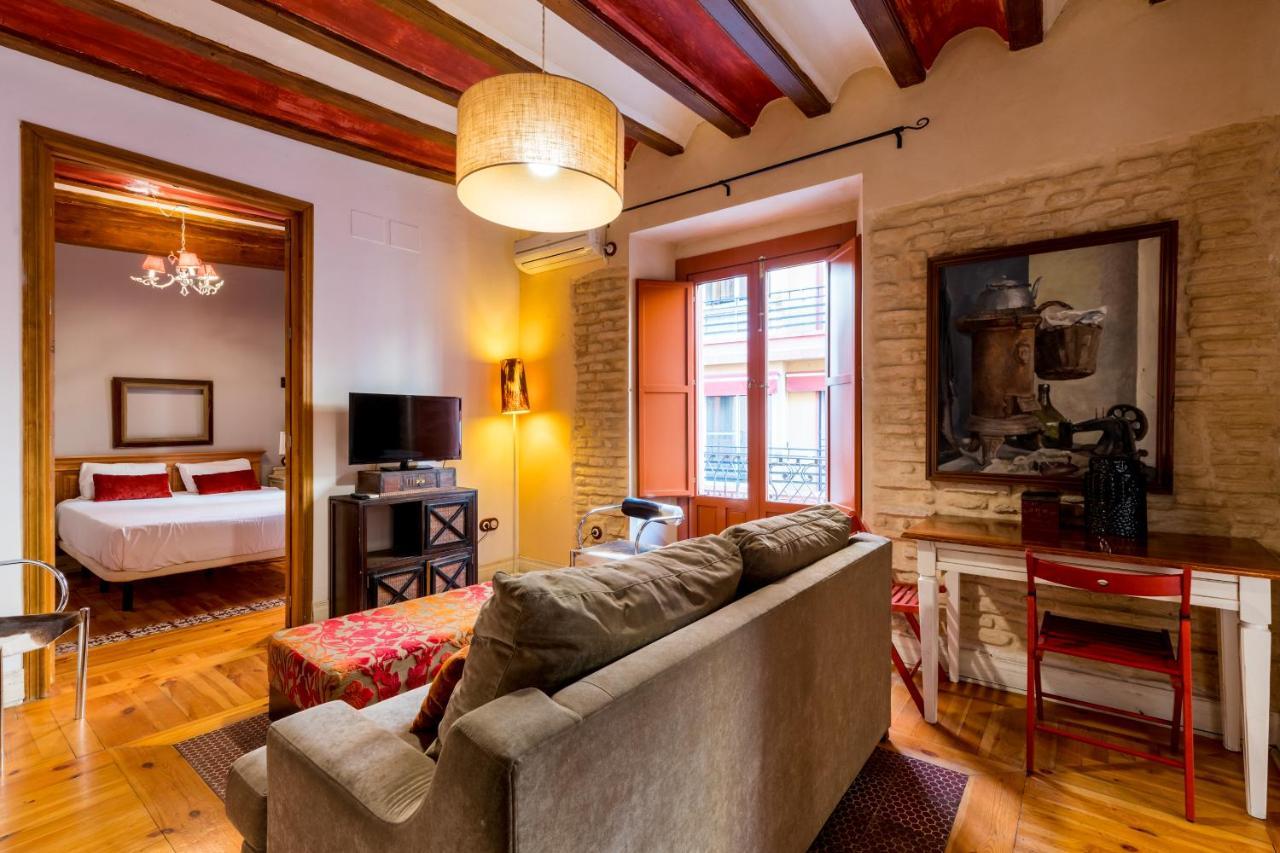 Alameda Suites Apartments Sevilla Bagian luar foto