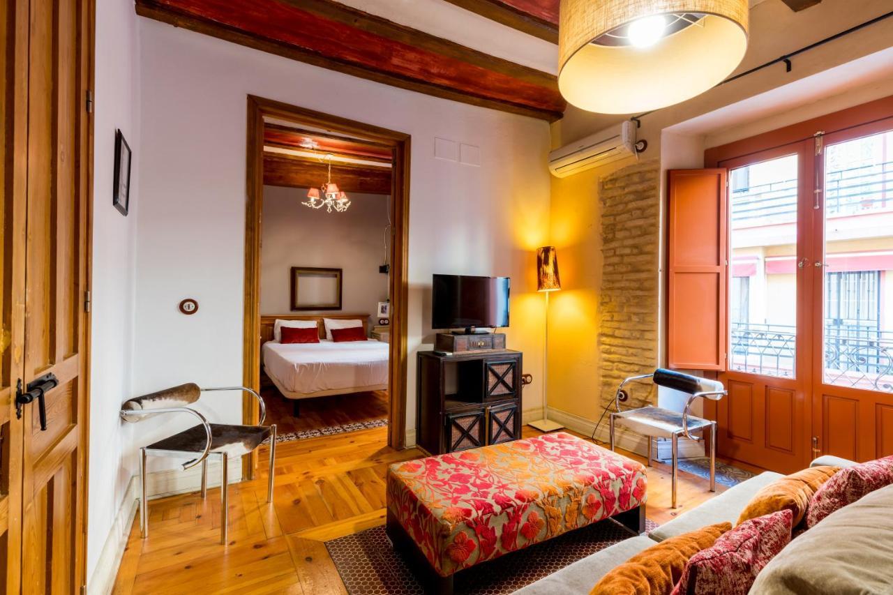 Alameda Suites Apartments Sevilla Bagian luar foto