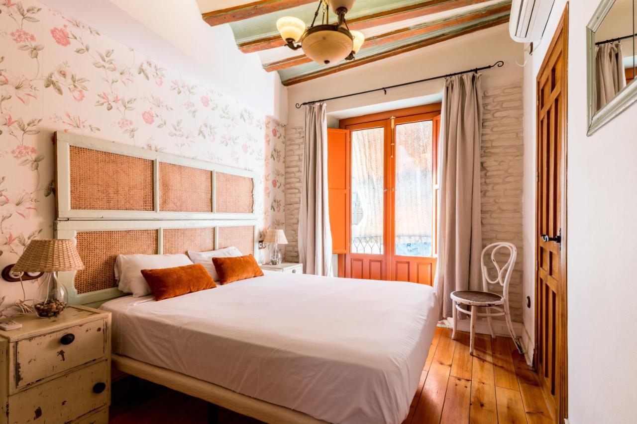 Alameda Suites Apartments Sevilla Bagian luar foto