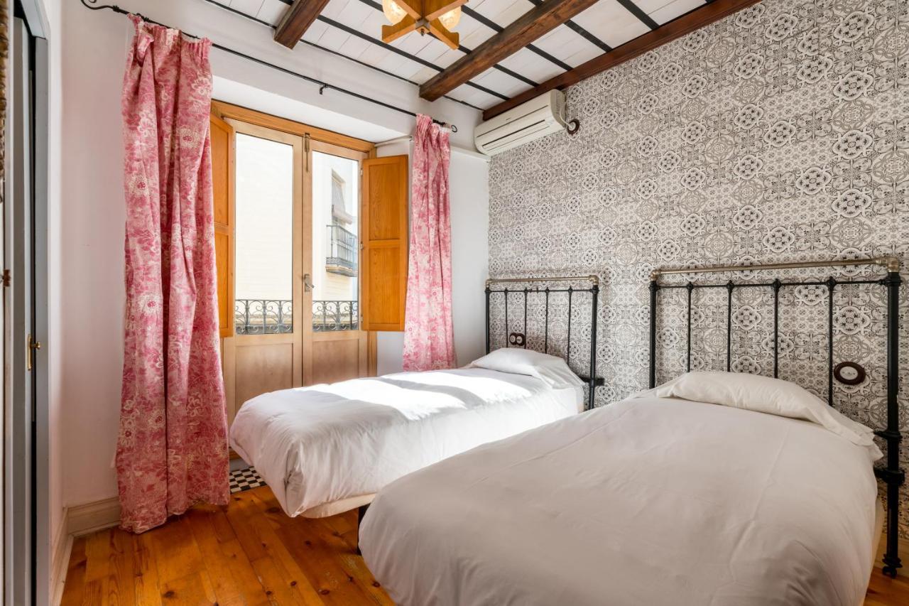 Alameda Suites Apartments Sevilla Bagian luar foto